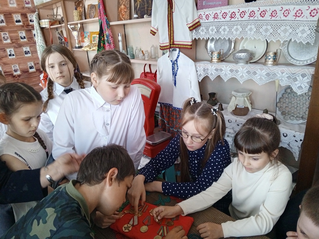 Экскурсия для начальной школы.