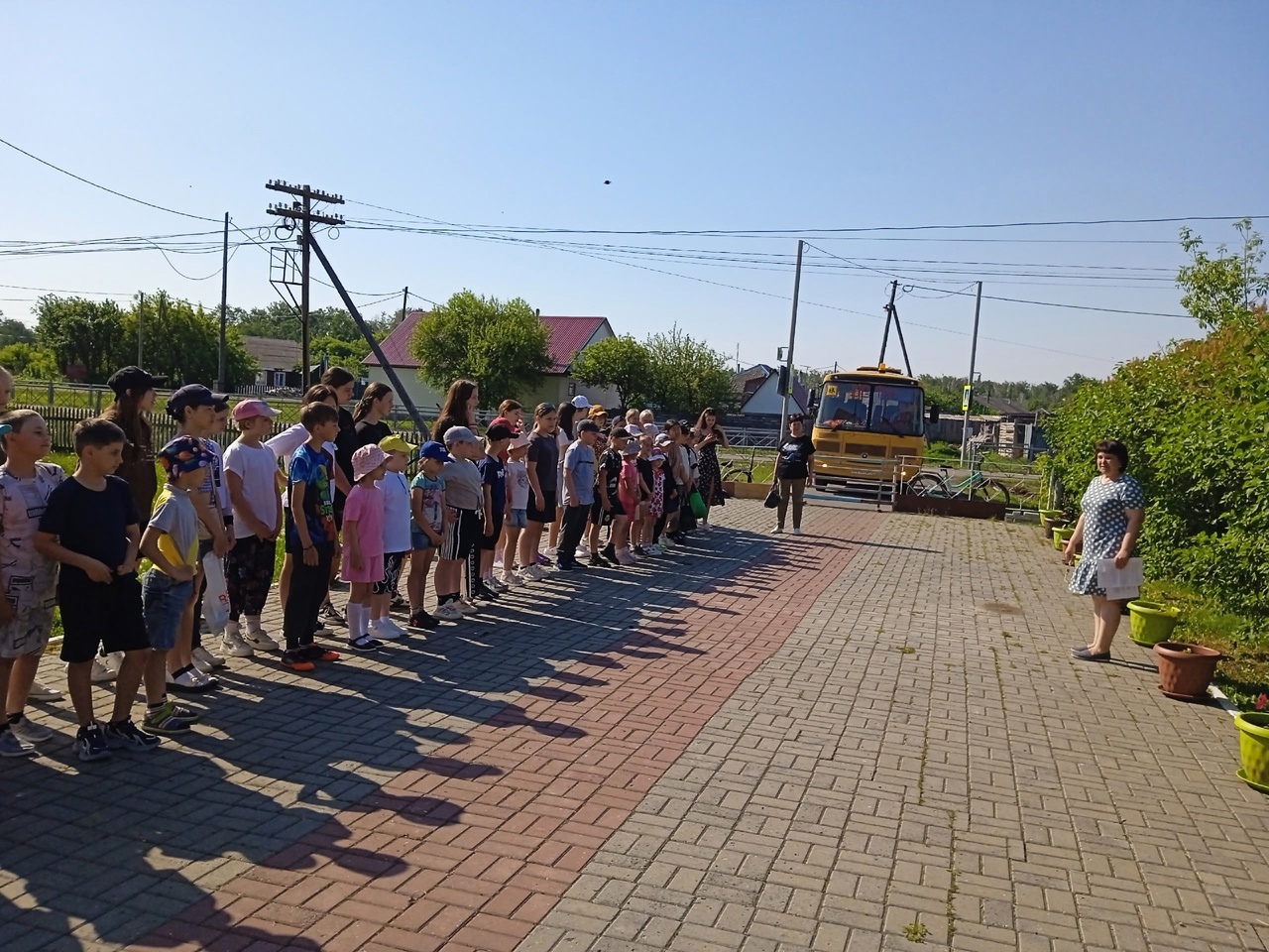 Пришкольный лагерь, 1 день.
